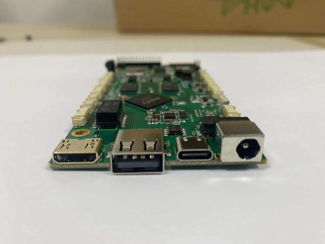 第一主板O1BZ最新版2023去广告安卓版游戏截图