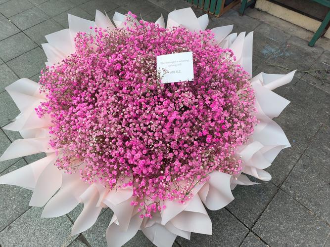 满天星款式花束