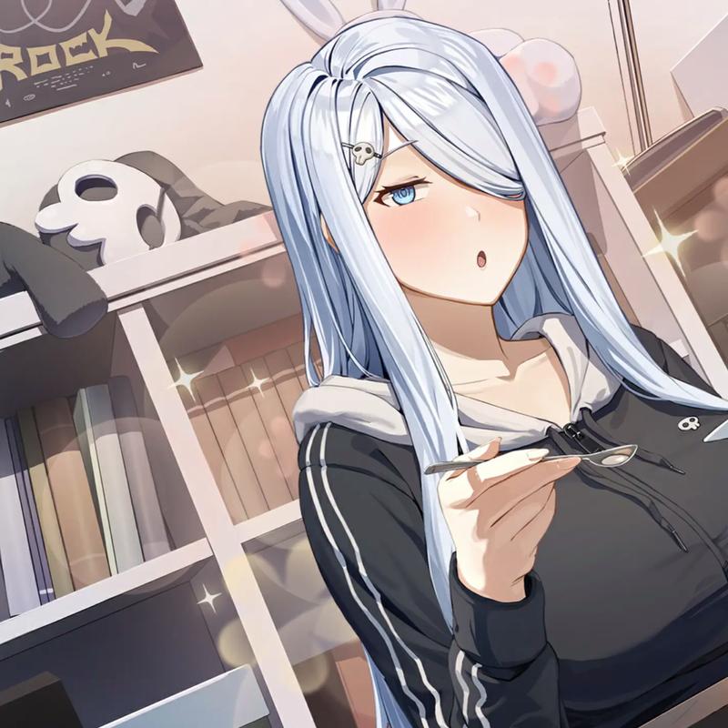 夏色四叶草手游冷狐版图标