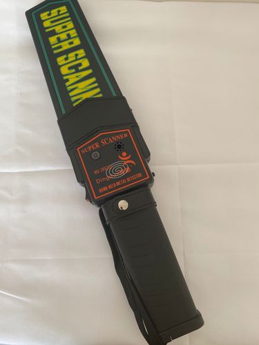 金属探测仪手机版游戏截图